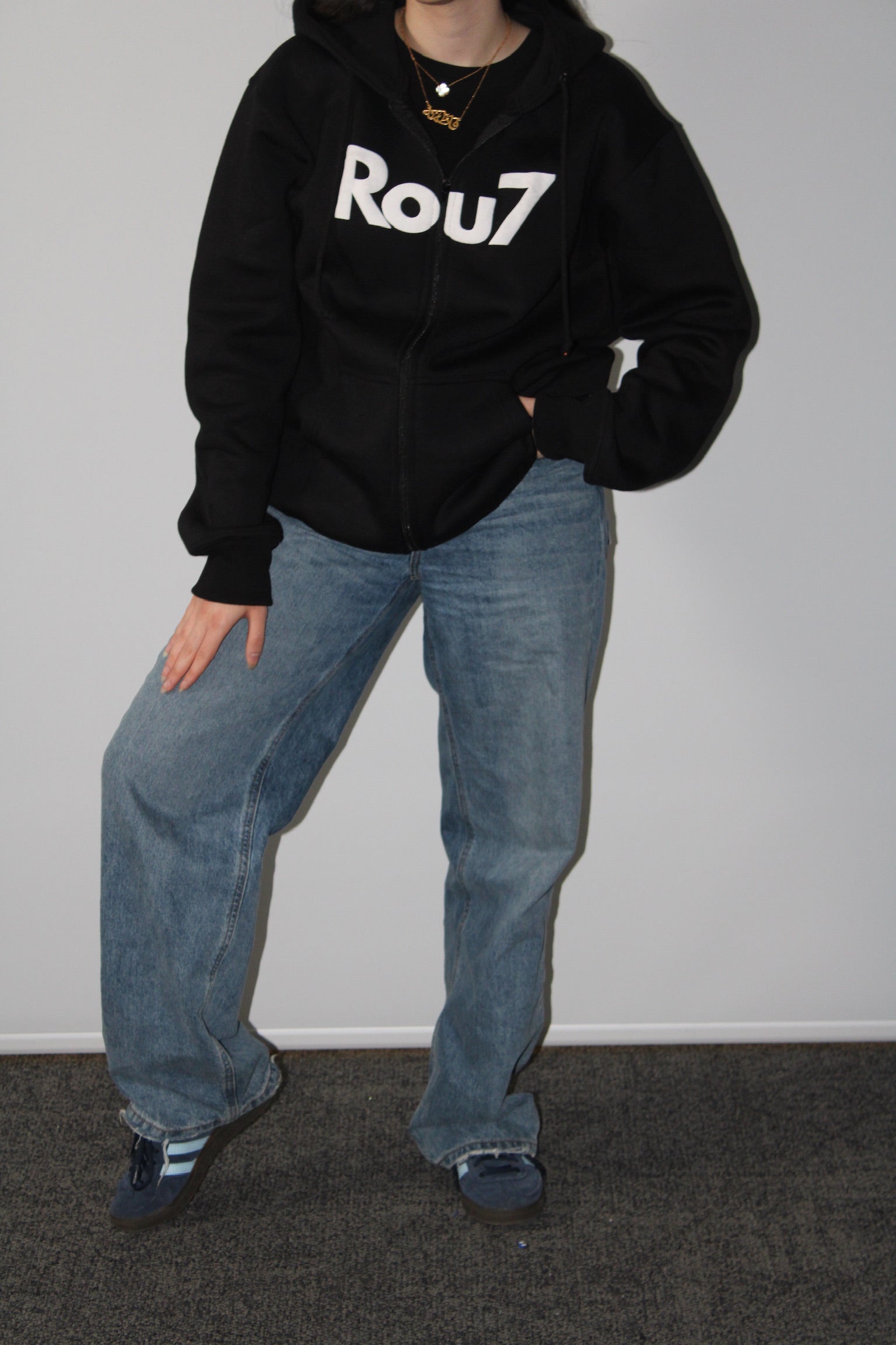 Black ZipUp Ahwak/"أهواك"